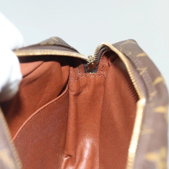 LOUIS VUITTON Monogram Compiegne 28 Clutch Bag LV Auth - Picture 8 of 16